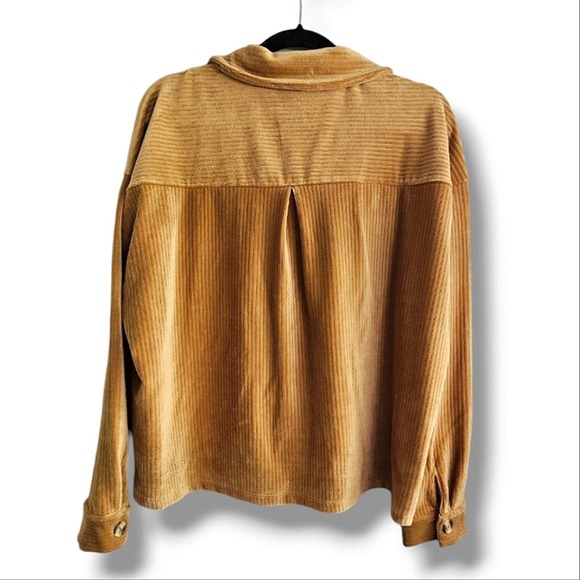 GILLI Velvet Velour Ribbed Mustard Yellow Collared Button Down Top Size Small - Picture 4 of 5